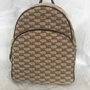 Michael Kors Abbey Large Women Backpack NWT -Free Shipping